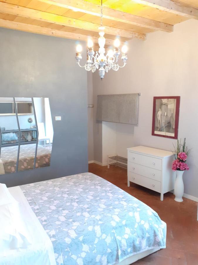 Vicolo Del Nido B&B Paderno Franciacorta Eksteriør billede